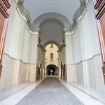 Re Di Roma Luxury Suite