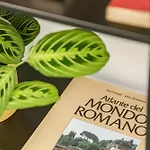 Re Di Roma Luxury Suite
