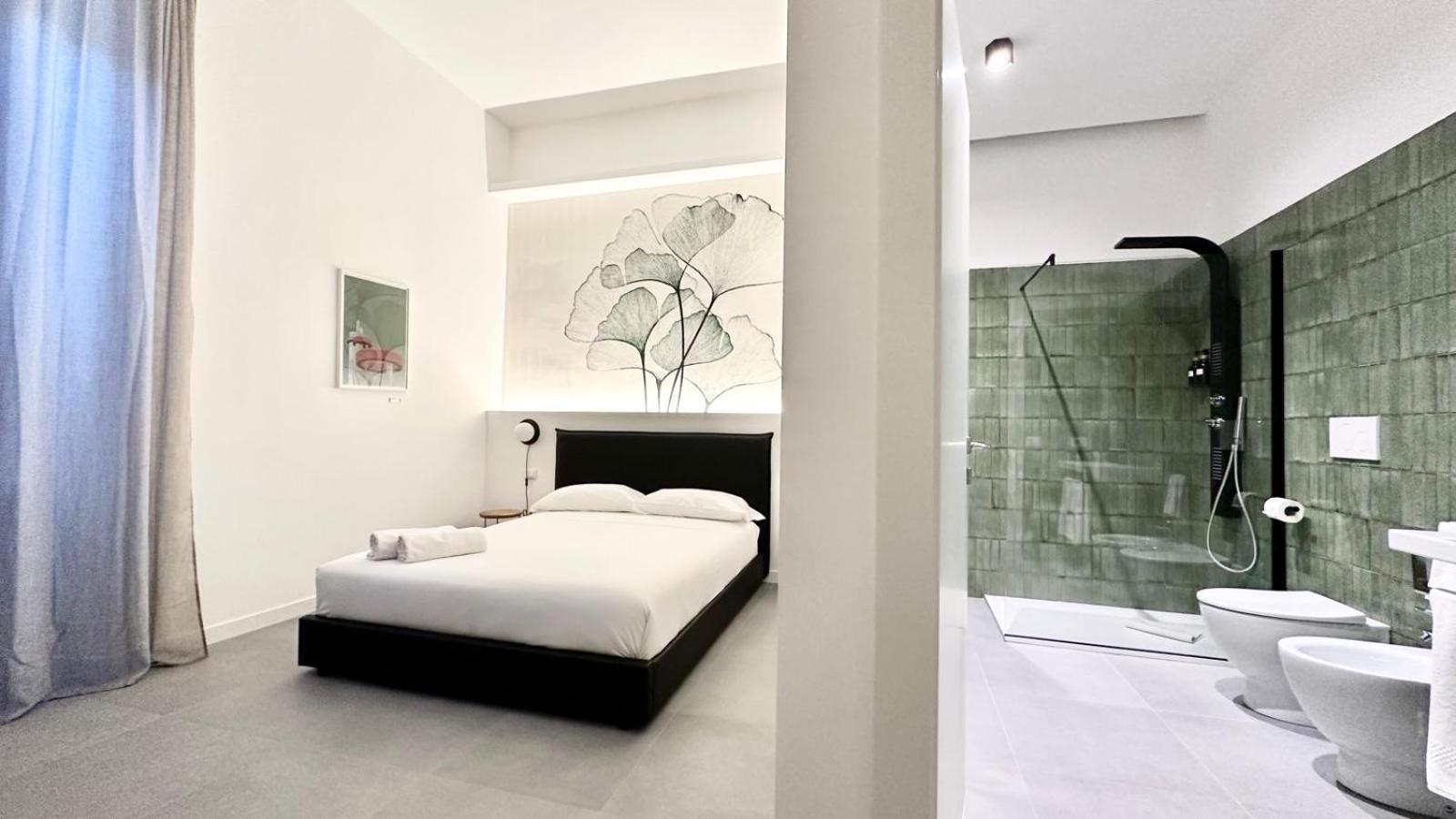 Re Di Luxury * Rom